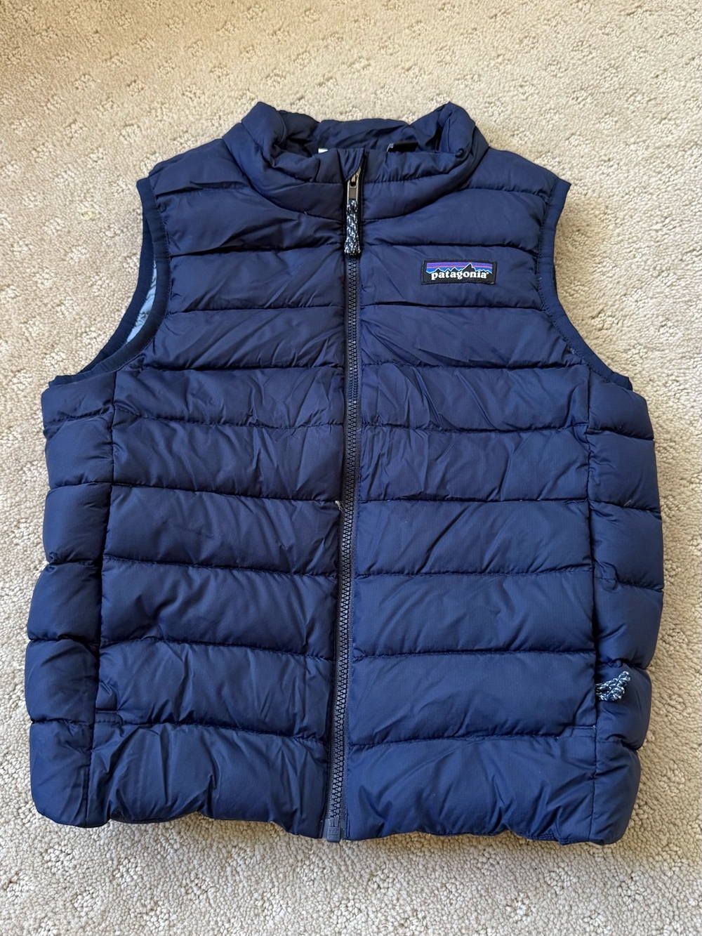 Patagonia Navy Puffer Vest - 5T